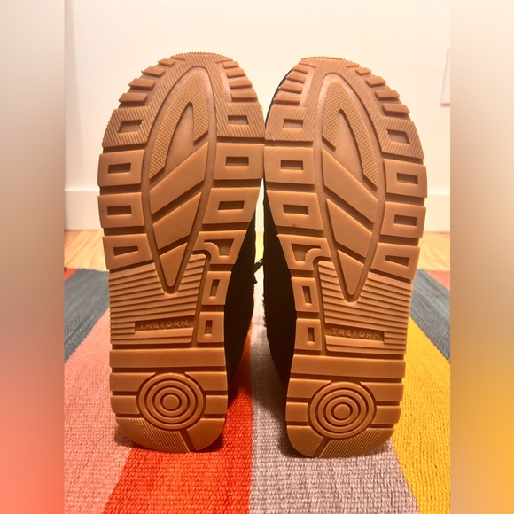 Tretorn Lily-3 Water Resistant Lace-up Boots - Picture 3 of 7